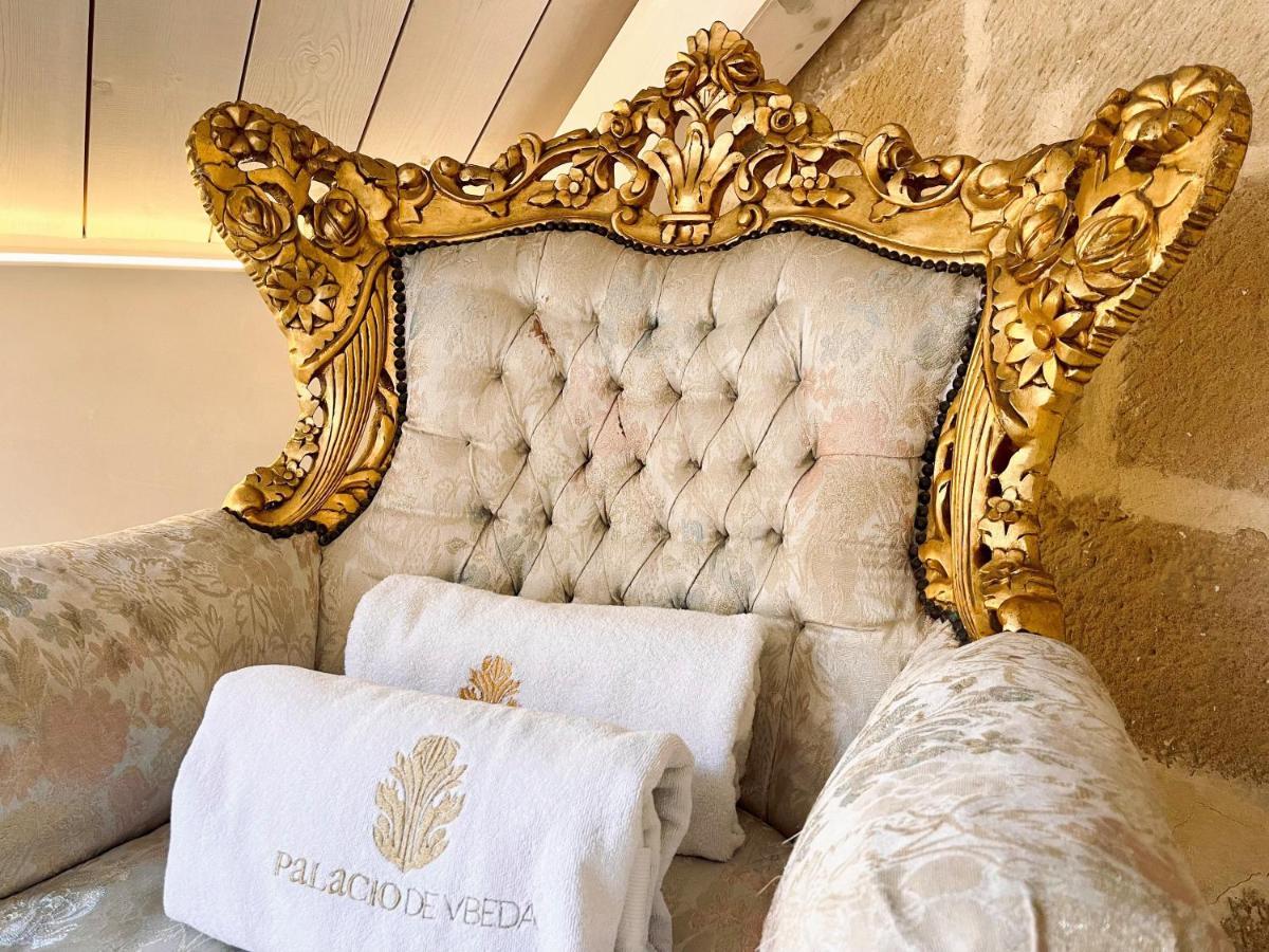 Hotel Palacio De Ubeda 5 G.L Dış mekan fotoğraf The Royal Throne