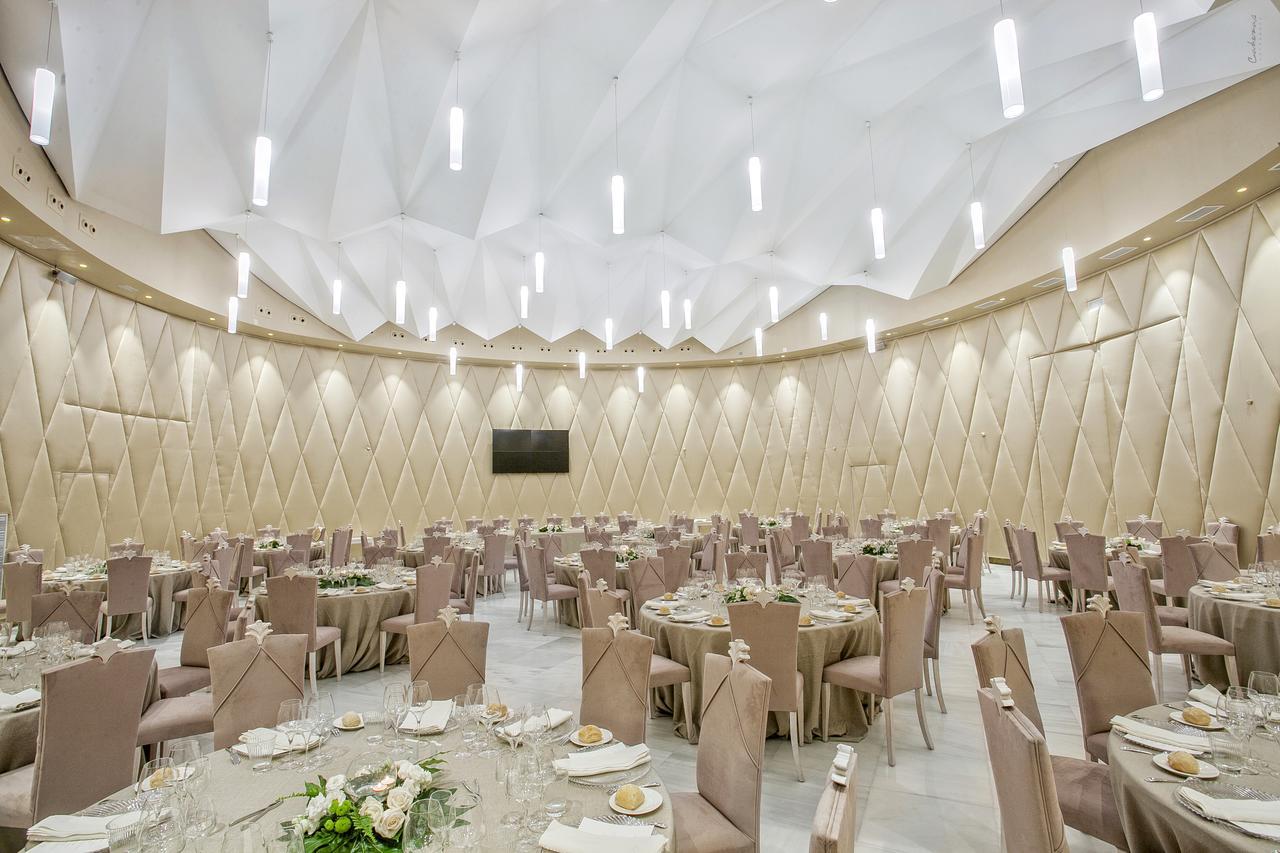 Hotel Palacio De Ubeda 5 G.L Dış mekan fotoğraf The interior of the ballroom