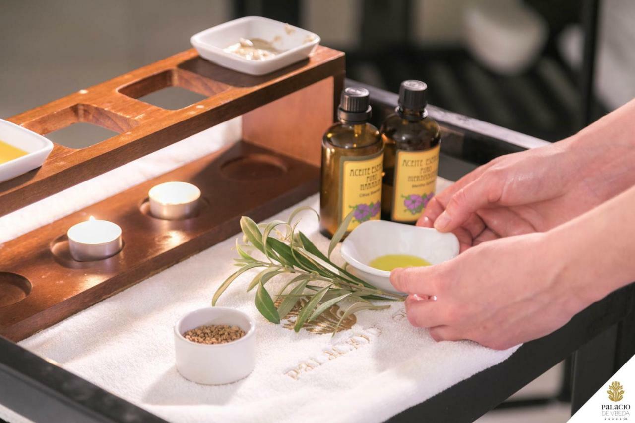 Hotel Palacio De Ubeda 5 G.L Dış mekan fotoğraf Spa treatments